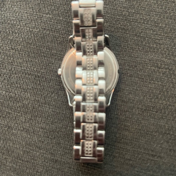Bulova crystal watch from Jared - Picture 4 of 6